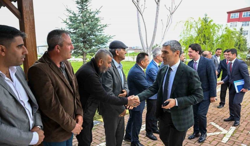 Vali Aktaş, Uşak Işık Çakır Sultan Cemevini ziyaret etti