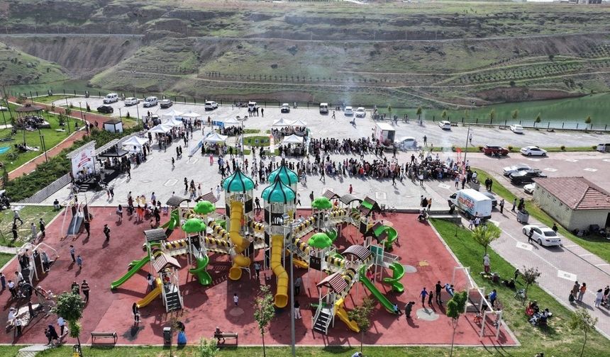 Yeşilyurt Aile Şenlikleri’nde coşku zirveye çıktı